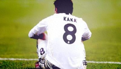 pp电子-巨星也会拍大腿：穆帅痛哭，大罗认错，谁的后悔最扎心？|瓜迪奥拉|国际米兰|何塞·穆里尼奥|罗纳尔多|大罗纳尔多_新浪体育_新浪新闻