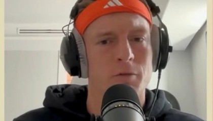 克罗斯谈伯纳乌被嘘经历，回忆1-4负阿贾克斯|托尼·克罗斯|皇马|皇家马德里|圣地亚哥-伯纳乌足球场|阿贾克斯足球俱乐部_新浪体育_新浪新闻