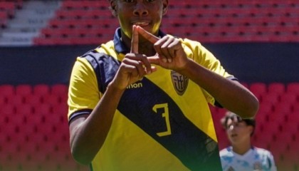 邮报：蓝军有意厄瓜多尔15岁后卫奥多涅兹，山谷独立估价1400万镑